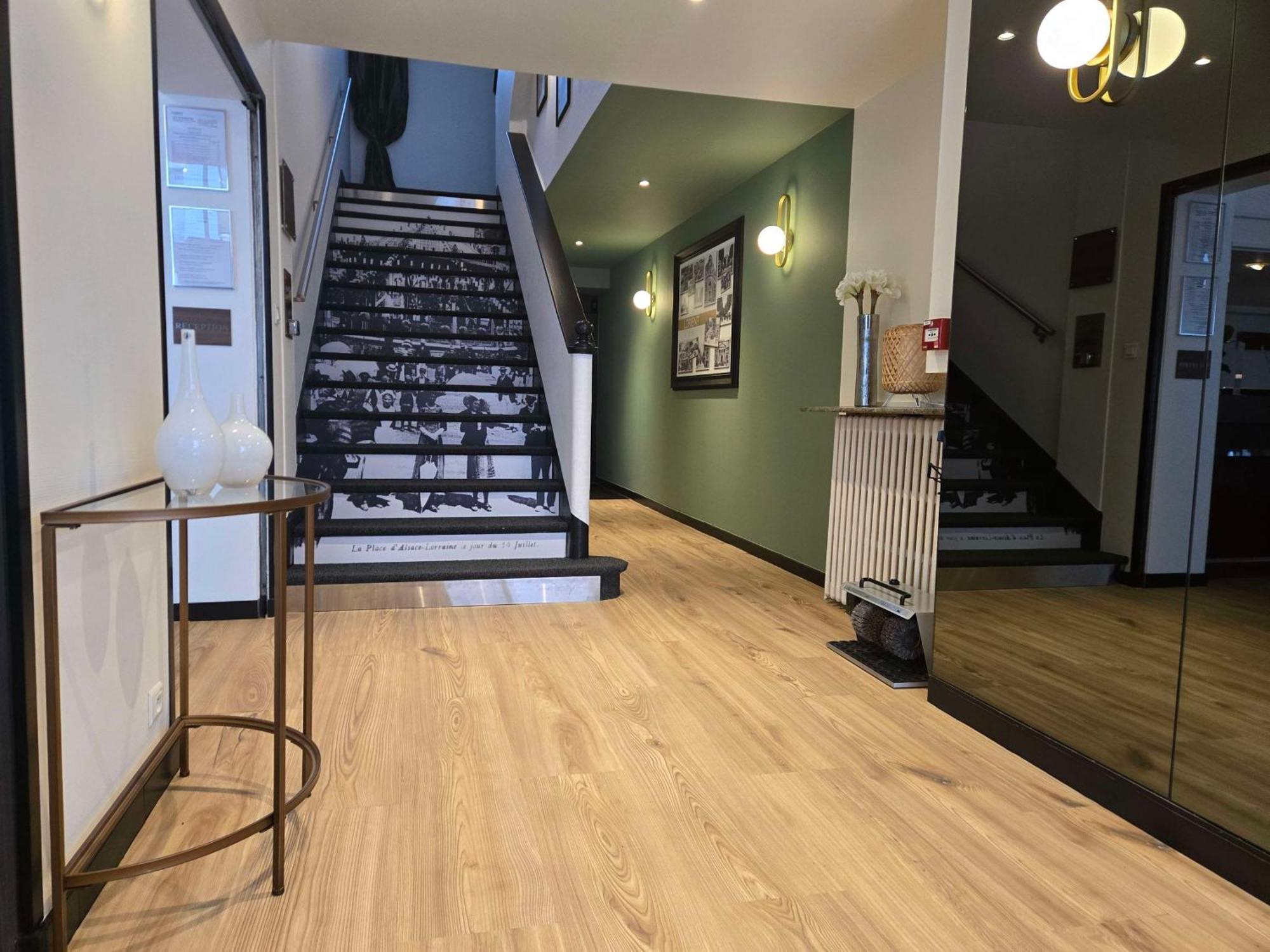 Sure Hotel By Best Western Lorient Centre Екстериор снимка
